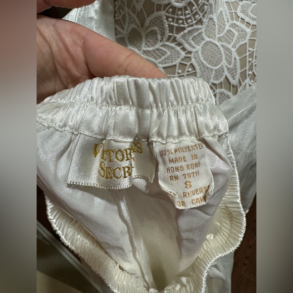 EUC Victoria’s Secret Vintage PJ set gold label Small - Picture 2 of 5